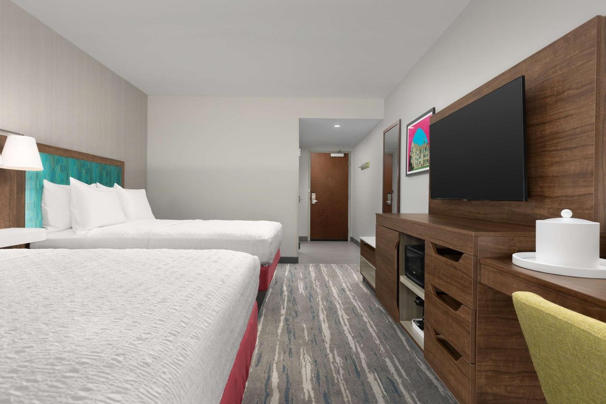 Hampton Inn & Suites Durham University Medical Center Extérieur photo