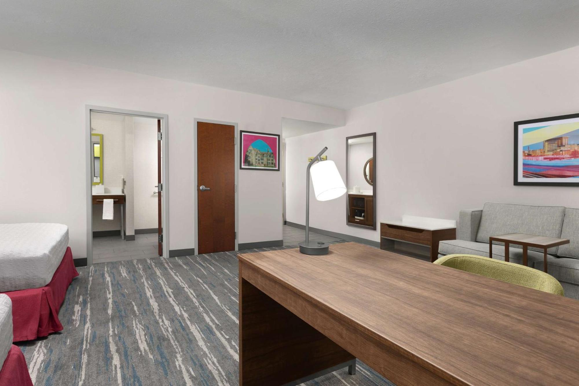 Hampton Inn & Suites Durham University Medical Center Extérieur photo