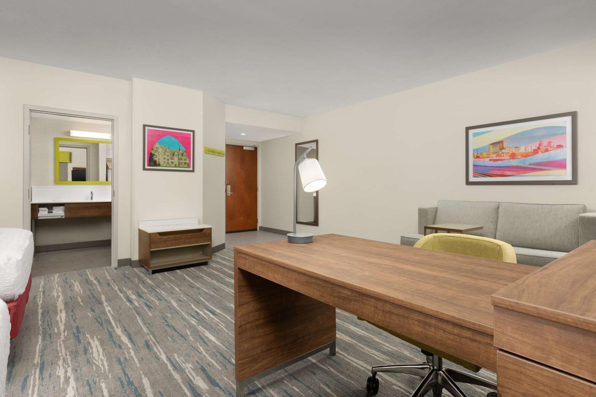 Hampton Inn & Suites Durham University Medical Center Extérieur photo