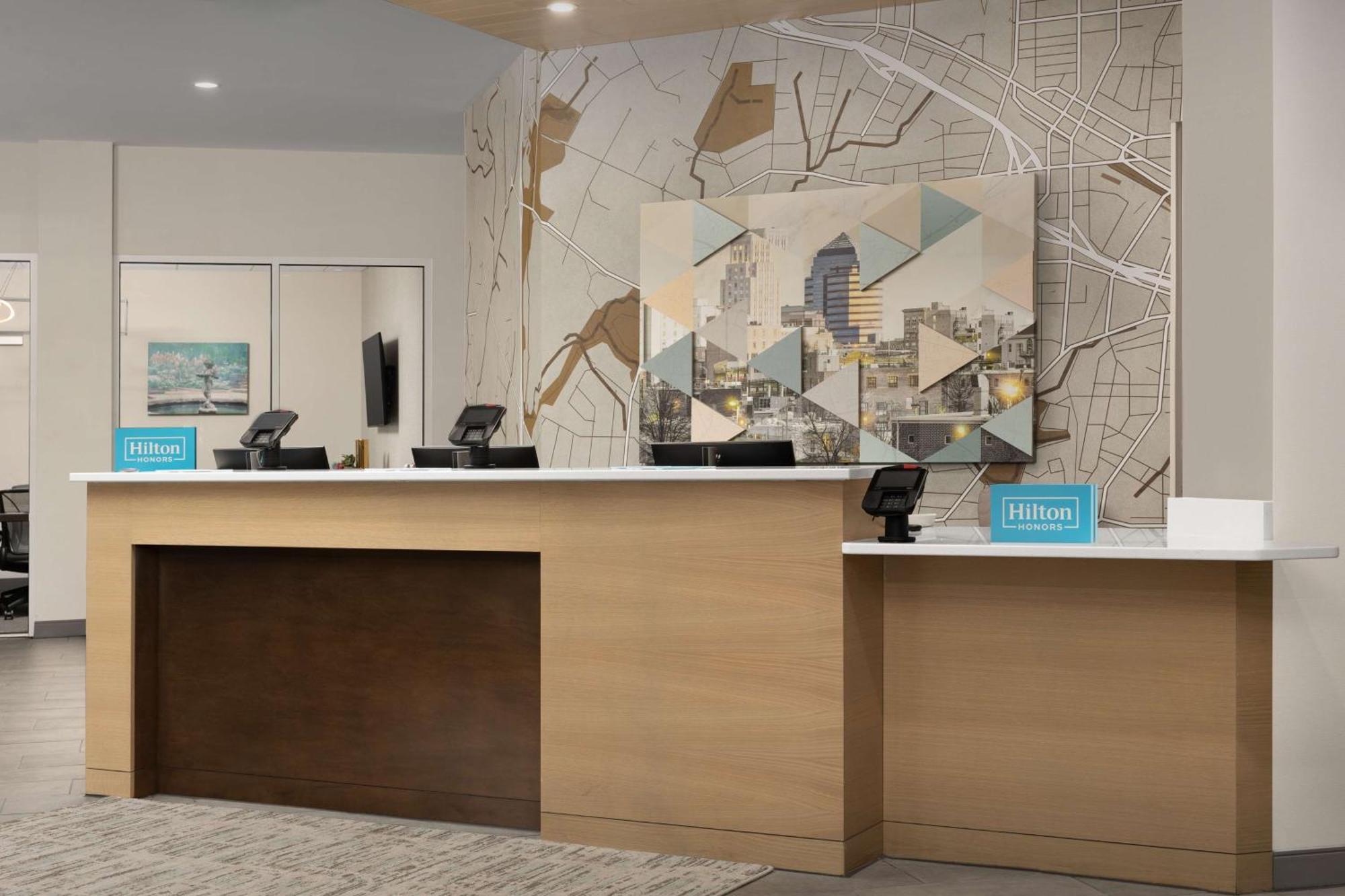 Hampton Inn & Suites Durham University Medical Center Extérieur photo